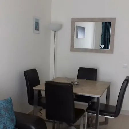 Apartamento Maresia 아파트 *